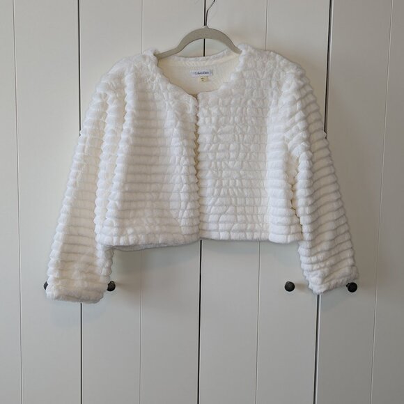 Calvin Klein White Textured Faux Fur Cropped Jacket – Elegant Layer - Picture 1 of 3